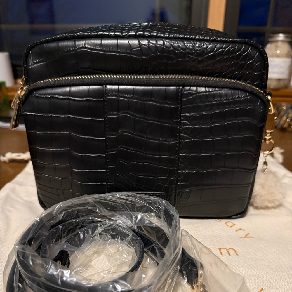 Pom Pom London Black Croc Original Plus